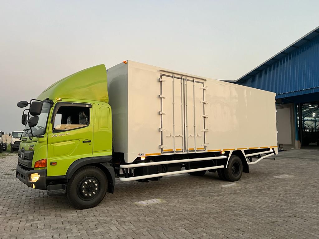 hino-500-fg-box-aluminium